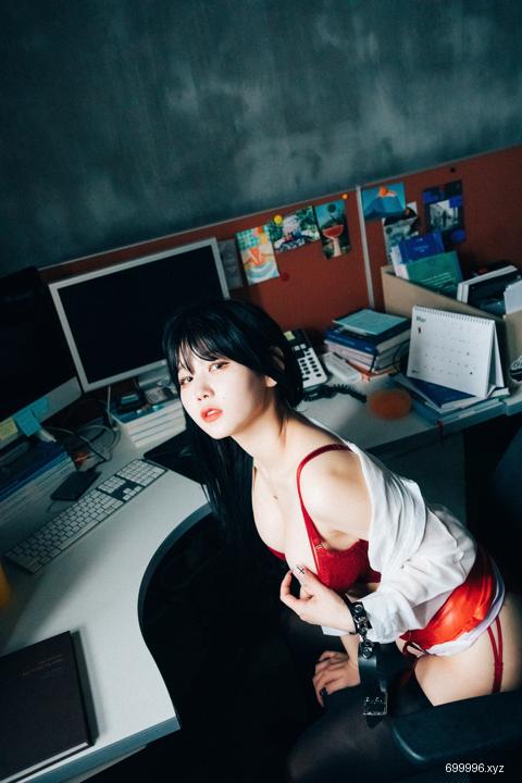  Zia (지아) - Office slave